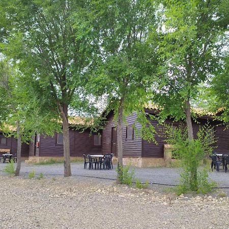 Camping Casa Fausto Cerca De Dinopolis Formiche Alto Exterior photo