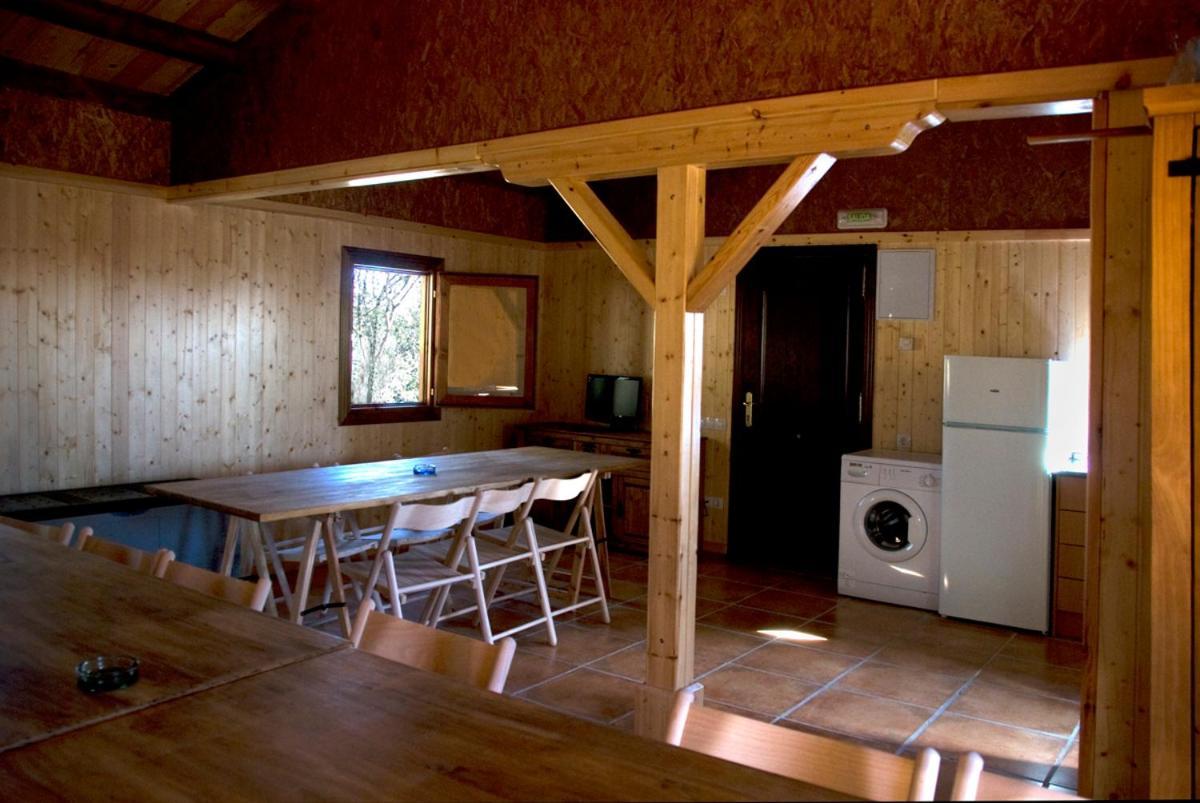 Camping Casa Fausto Cerca De Dinopolis Formiche Alto Exterior photo